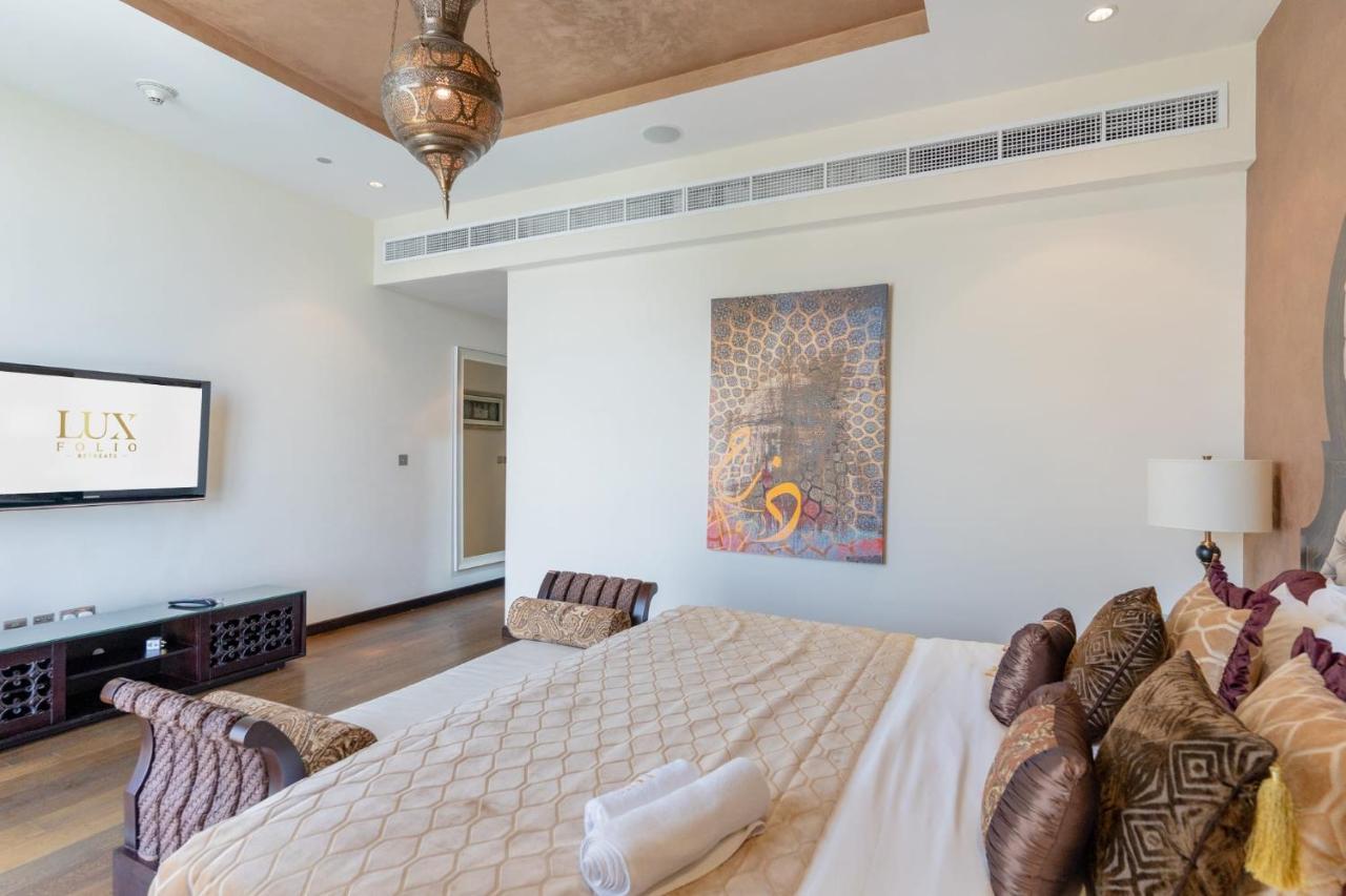 Exclusive Luxury 4 Bedroom Palm Penthouse Apartment